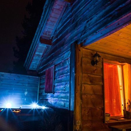 La Cabane A L'Oree Des Bornes Évires Buitenkant foto