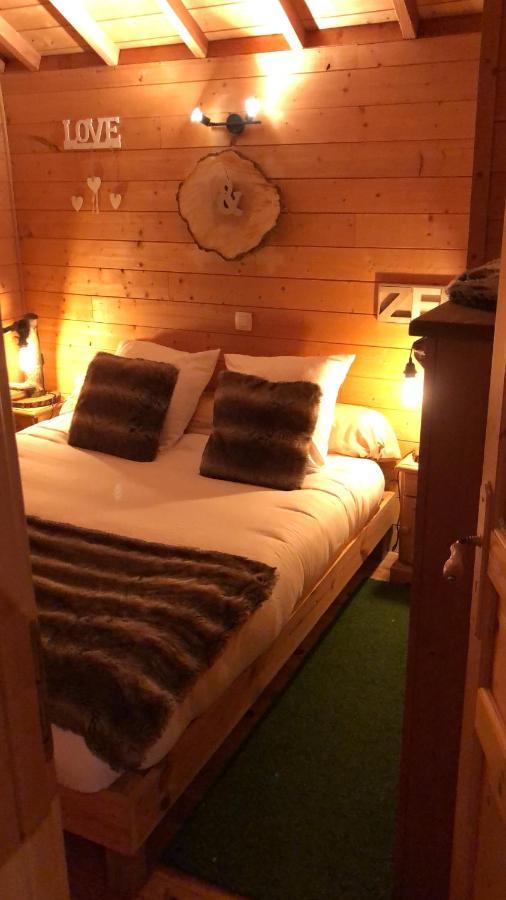 La Cabane A L'Oree Des Bornes Évires Buitenkant foto
