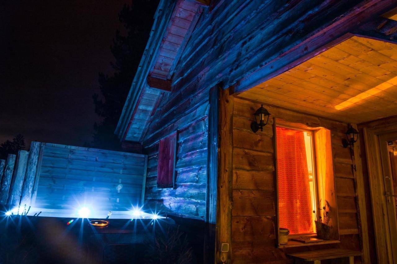 La Cabane A L'Oree Des Bornes Évires Buitenkant foto